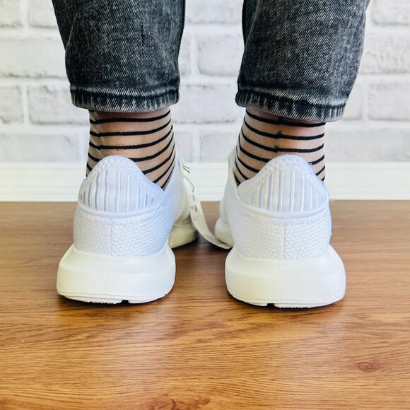 ❤️❤️Adidas Swift Run X J Junior Shoes Sz 4.5 Running Shoes White FY2149 Sneakers - Picture 4 of 9